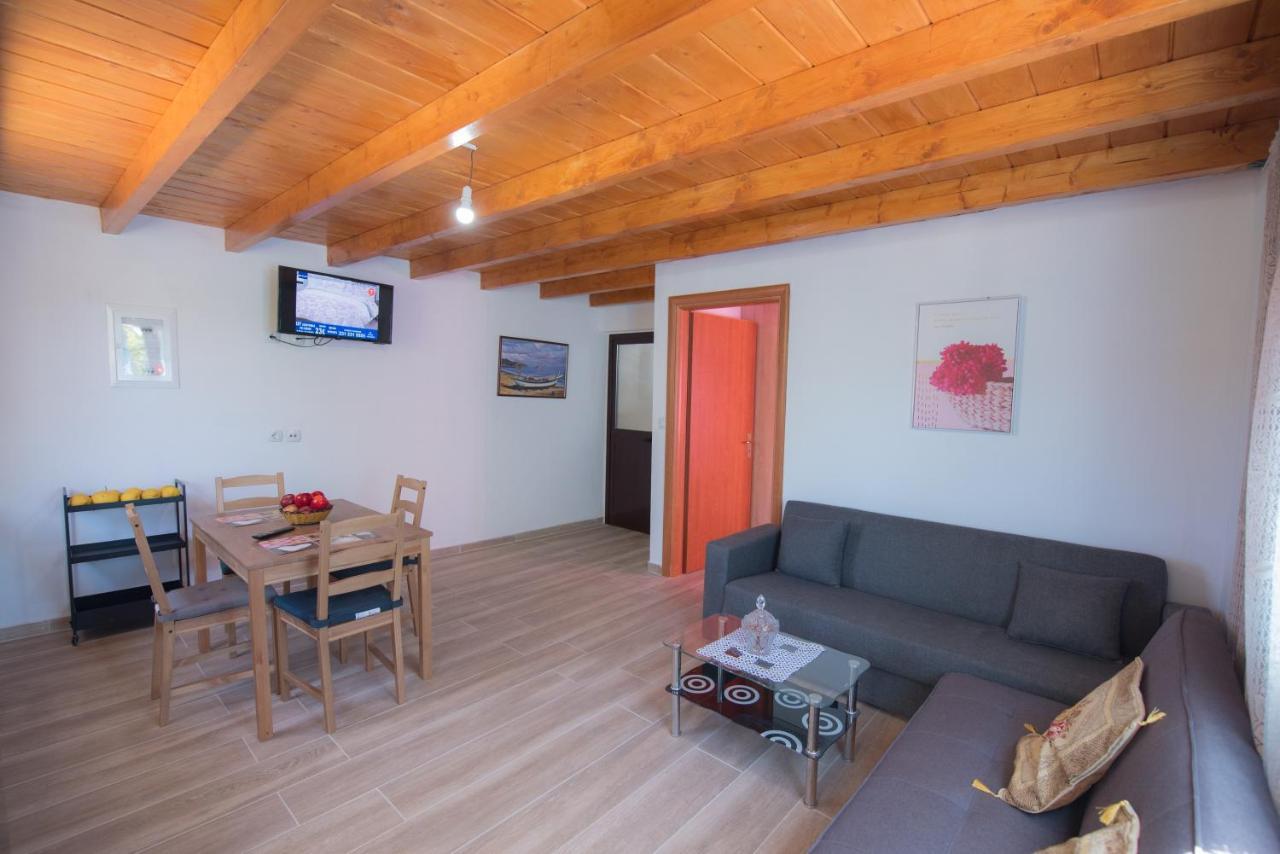 Basil & Guest House Lazaráta Dış mekan fotoğraf